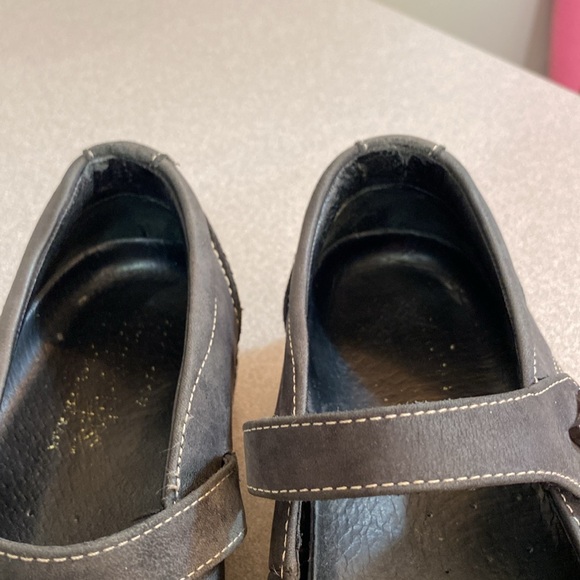 Skechers - shape up Mary Jane shoes. Size 6.5 m - Picture 8 of 11